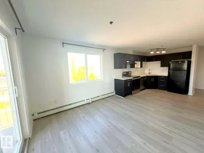#312 2305 35A AV NW photo 12