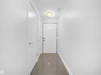#110 10811 72 AV NW photo 14