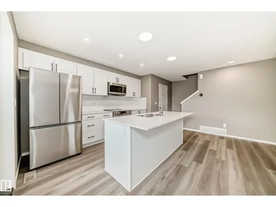 20415 16 AV NW photo 12