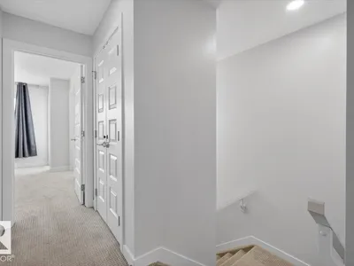 8090 KIRIAK LI SW photo 30