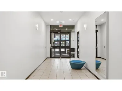 #1607 10024 JASPER AV NW photo 5