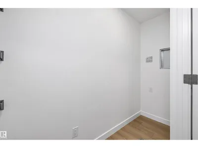 18953 24 AV NW photo 18