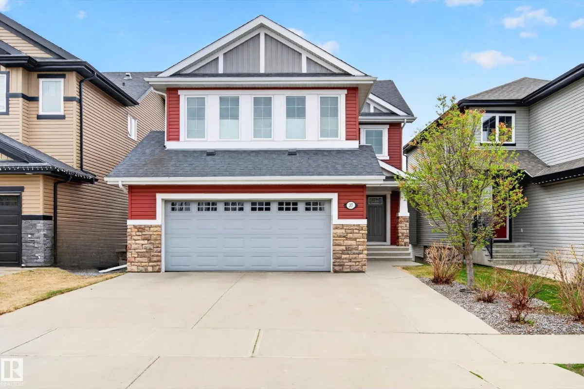 37 CRANSTON PL exterior
