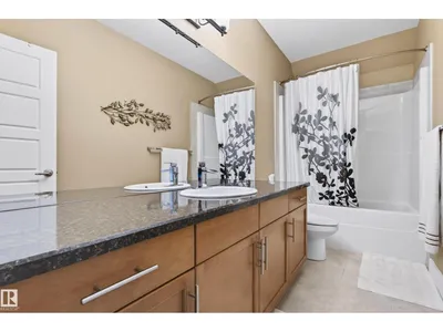 37 CRANSTON PL photo 51