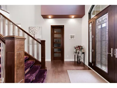 9003 16 AV SW photo 8
