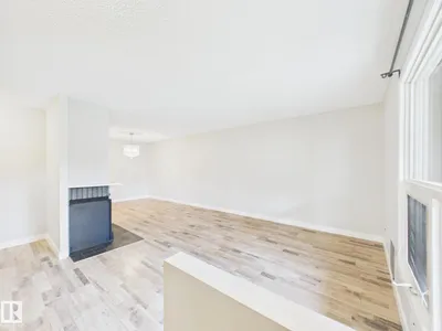 152 Surrey Gardens NW photo 12