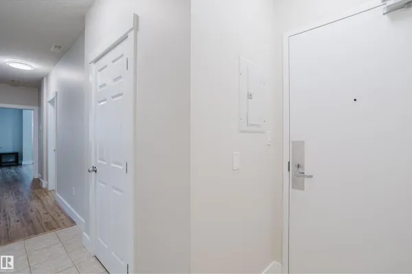 #407 9919 105 ST NW photo 3