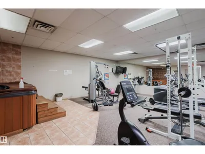 #407 9919 105 ST NW photo 32