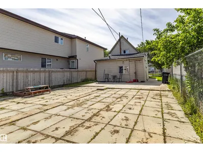 9328 106A AV NW photo 37