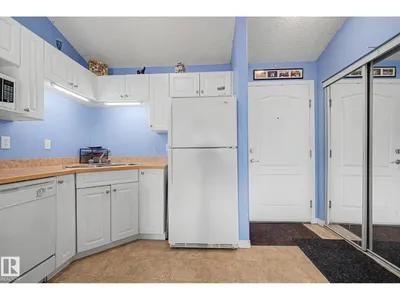 #414 151 Edwards DR SW SW photo 7