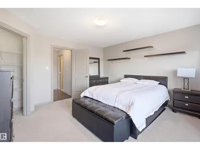 1144 35 AV NW photo 30