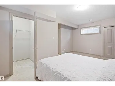 1144 35 AV NW photo 44