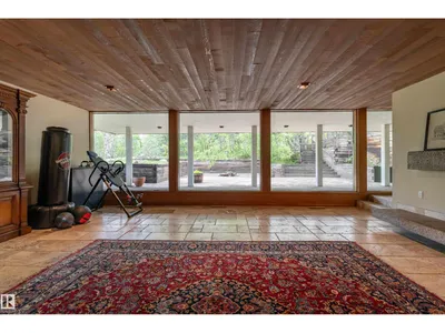 20211 9 AV SW photo 39