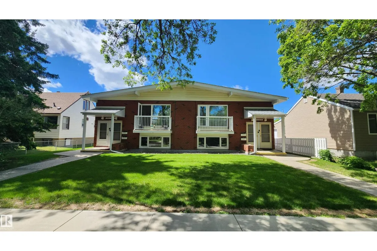 8824 90 ST NW exterior