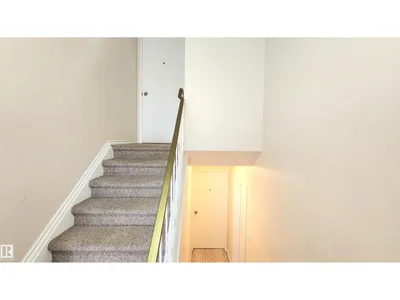 8824 90 ST NW photo 9