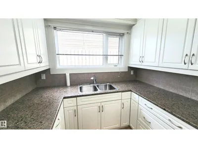 8824 90 ST NW photo 10