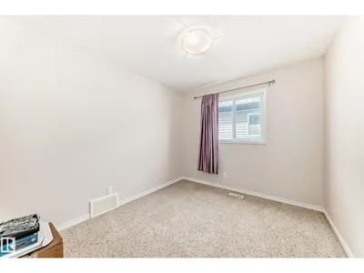 8730 180A AV NW photo 29