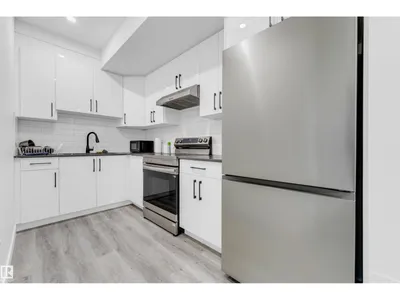 2820 1 AV SW photo 43