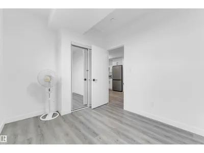 2820 1 AV SW photo 46