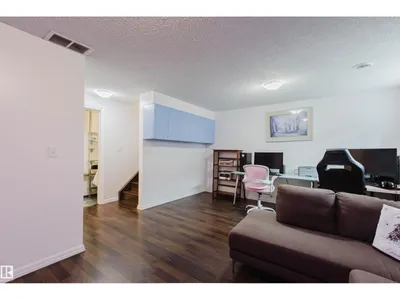1289 CUNNINGHAM DR SW photo 31