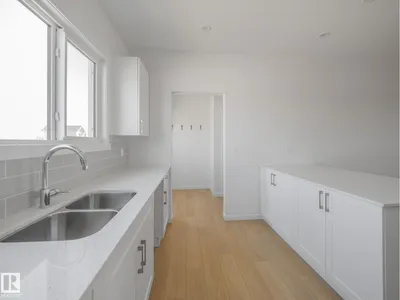 424 176 AV NE photo 18