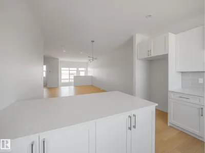 424 176 AV NE photo 19