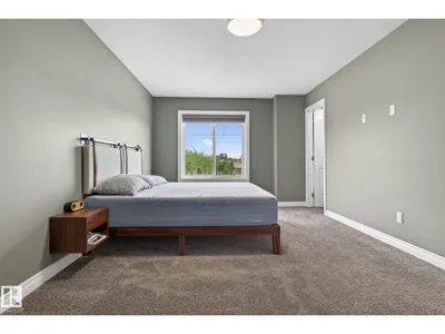 9628 221 ST NW photo 30