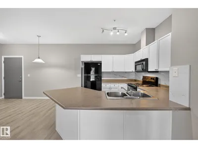 #225 226 MACEWAN RD SW photo 14