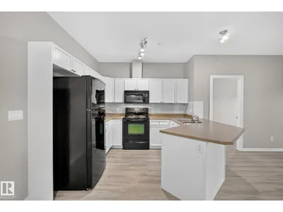 #225 226 MACEWAN RD SW photo 12