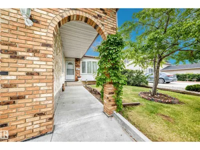 3843 47 ST NW photo 21