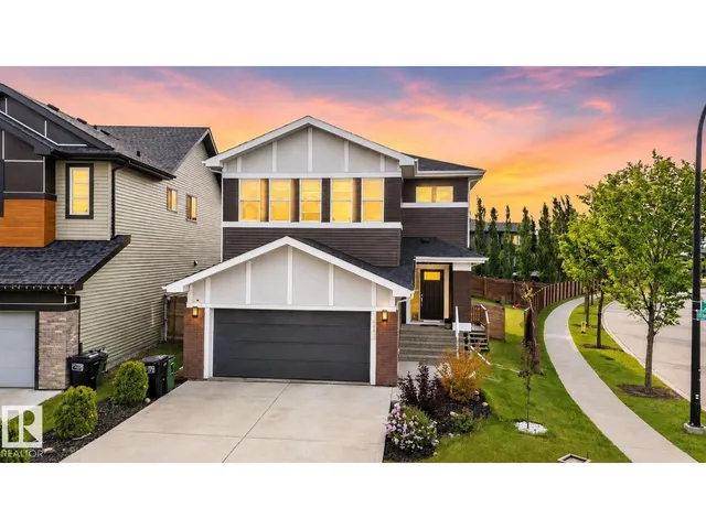 704 39 ST SW, Edmonton
