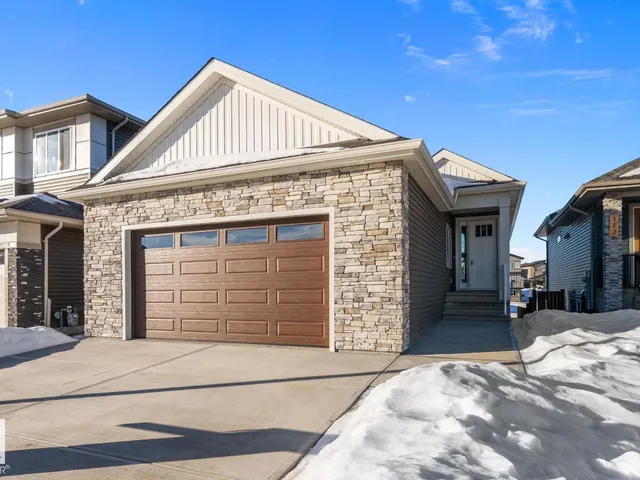 110 LILAC CL, Leduc