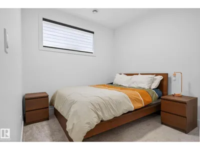11539 86 ST NW photo 34