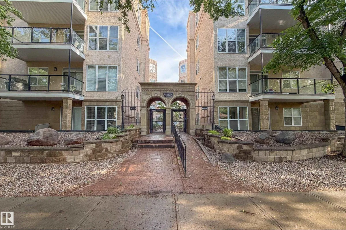 #317 11039 83 AV NW exterior