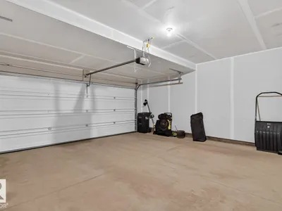 1022 HEARTHSTONE BV photo 39