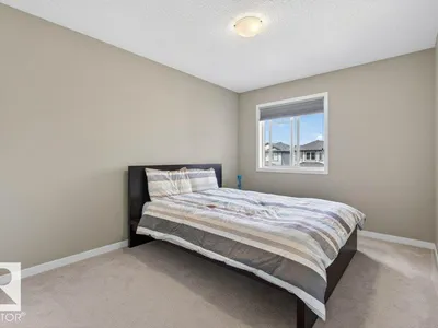 5315 20 AV SW SW photo 24
