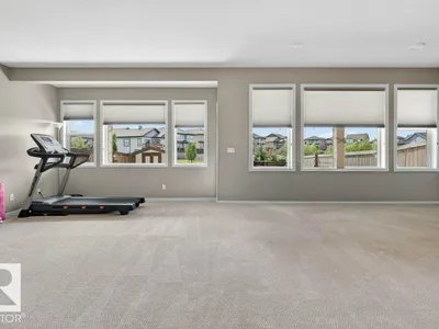 5315 20 AV SW SW photo 39