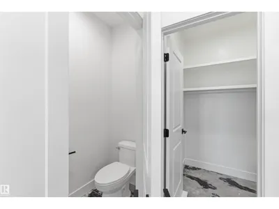 415 PINE PT photo 50