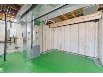 415 PINE PT photo 54