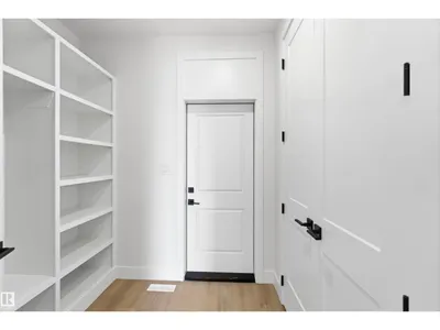 417 PINE PT photo 18