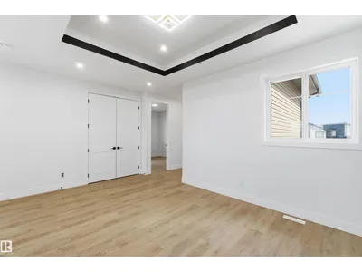 417 PINE PT photo 33