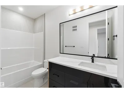 417 PINE PT photo 45