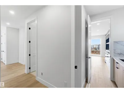 417 PINE PT photo 49
