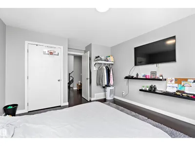14832 103 Ave NW photo 30