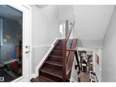 14832 103 Ave NW photo 4