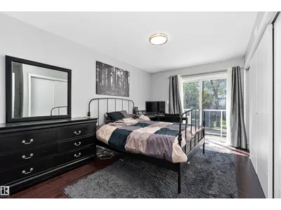 14832 103 Ave NW photo 32