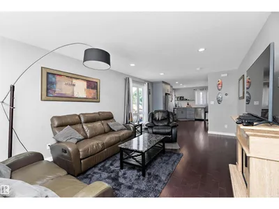 14832 103 Ave NW photo 8