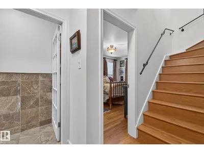 10235 134 ST NW NW photo 13