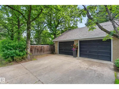 10235 134 ST NW NW photo 62