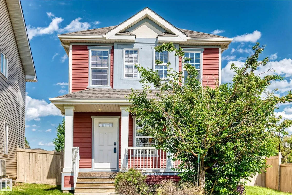 875 CHAPPELLE LINK LI SW exterior